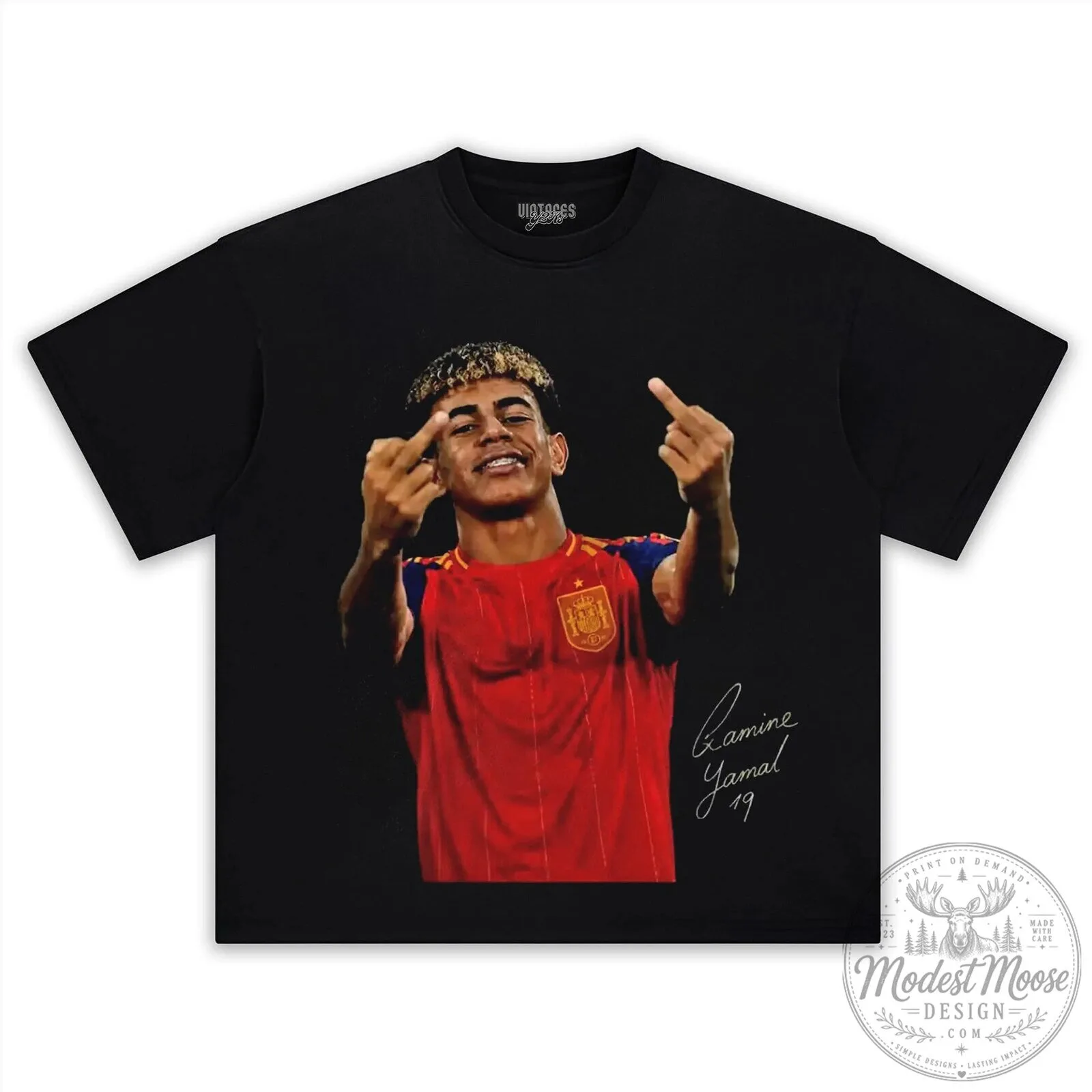 Lamine Yamal Spain Football Player Middle Finger Graphic T-Shirt