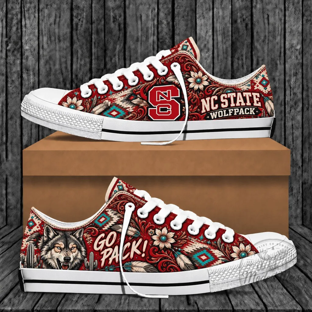North Carolina State Wolfpack Western Boho Low Top Canvas Shoes North Carolina State Wolfpack Western Boho Low Top Canvas Shoes